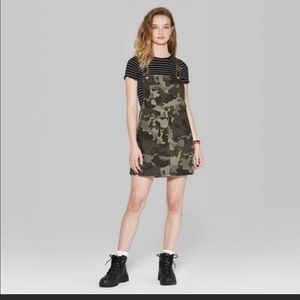 Camo WILD FABLE overall dress size medium